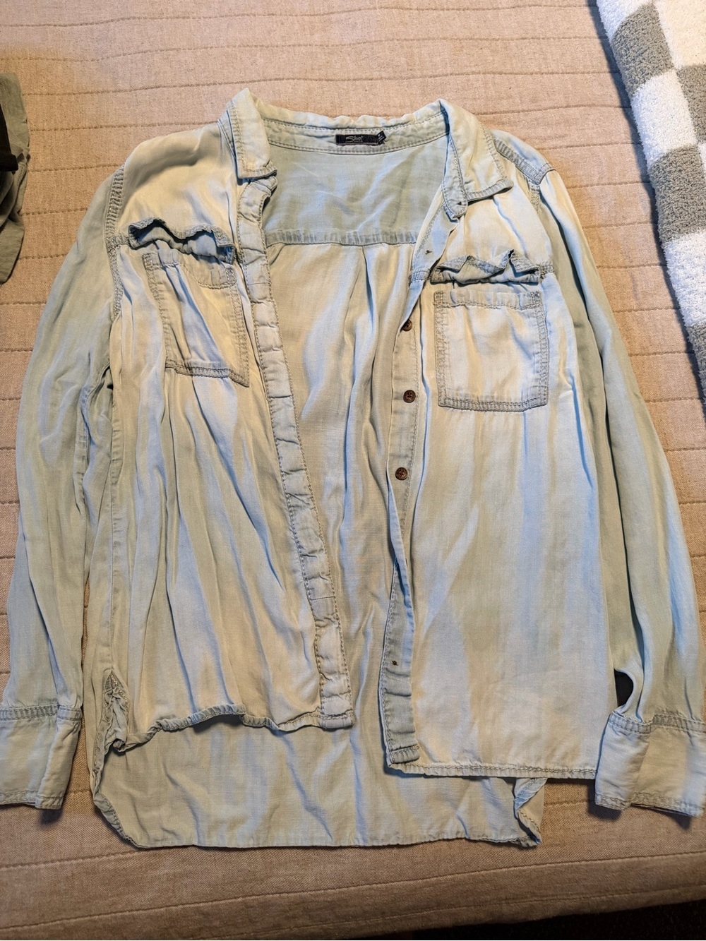 Light Washed Button Up Denim Shirt-Silver brand